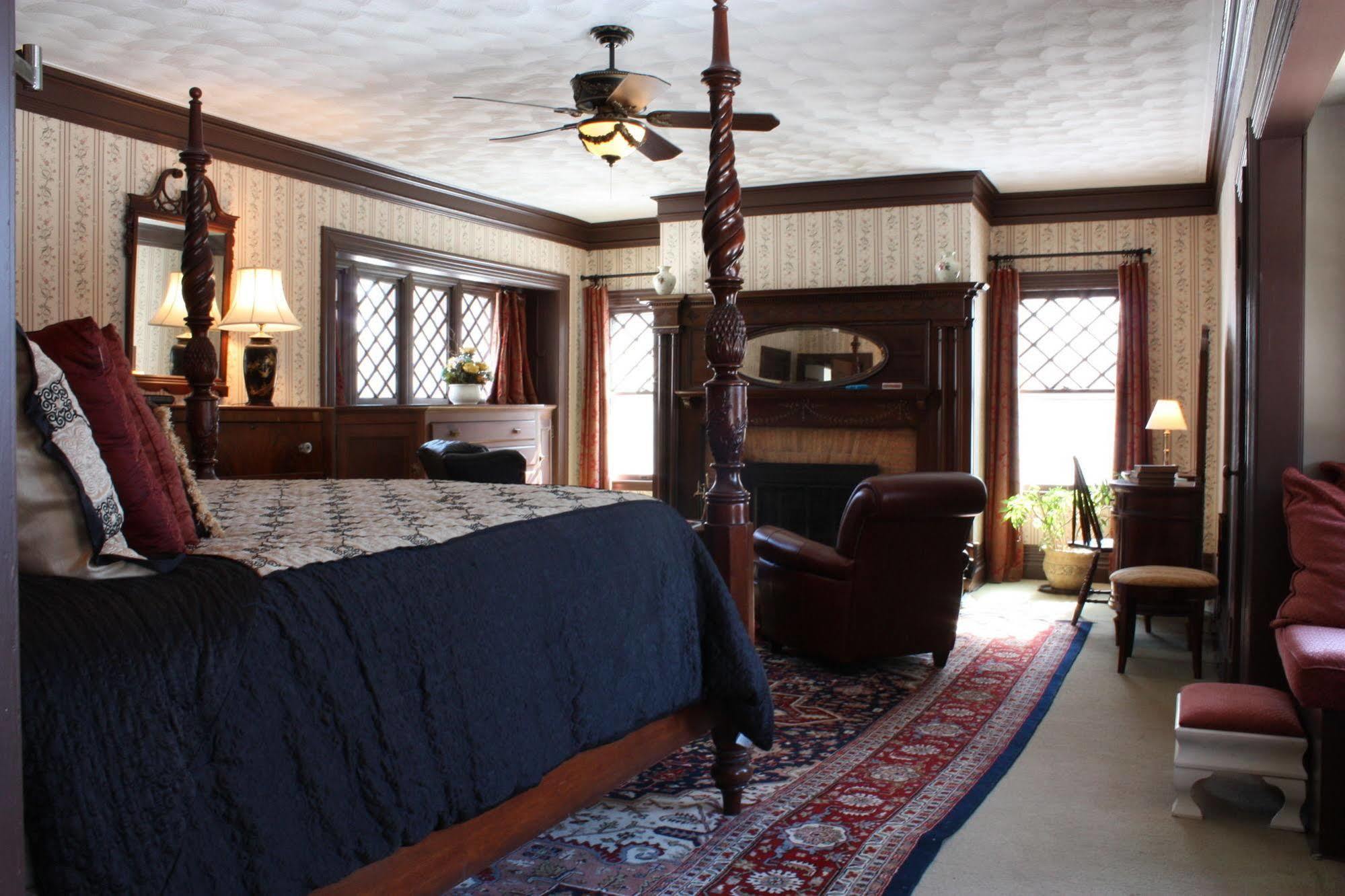Manor House Bed & Breakfast Norfolk Ngoại thất bức ảnh