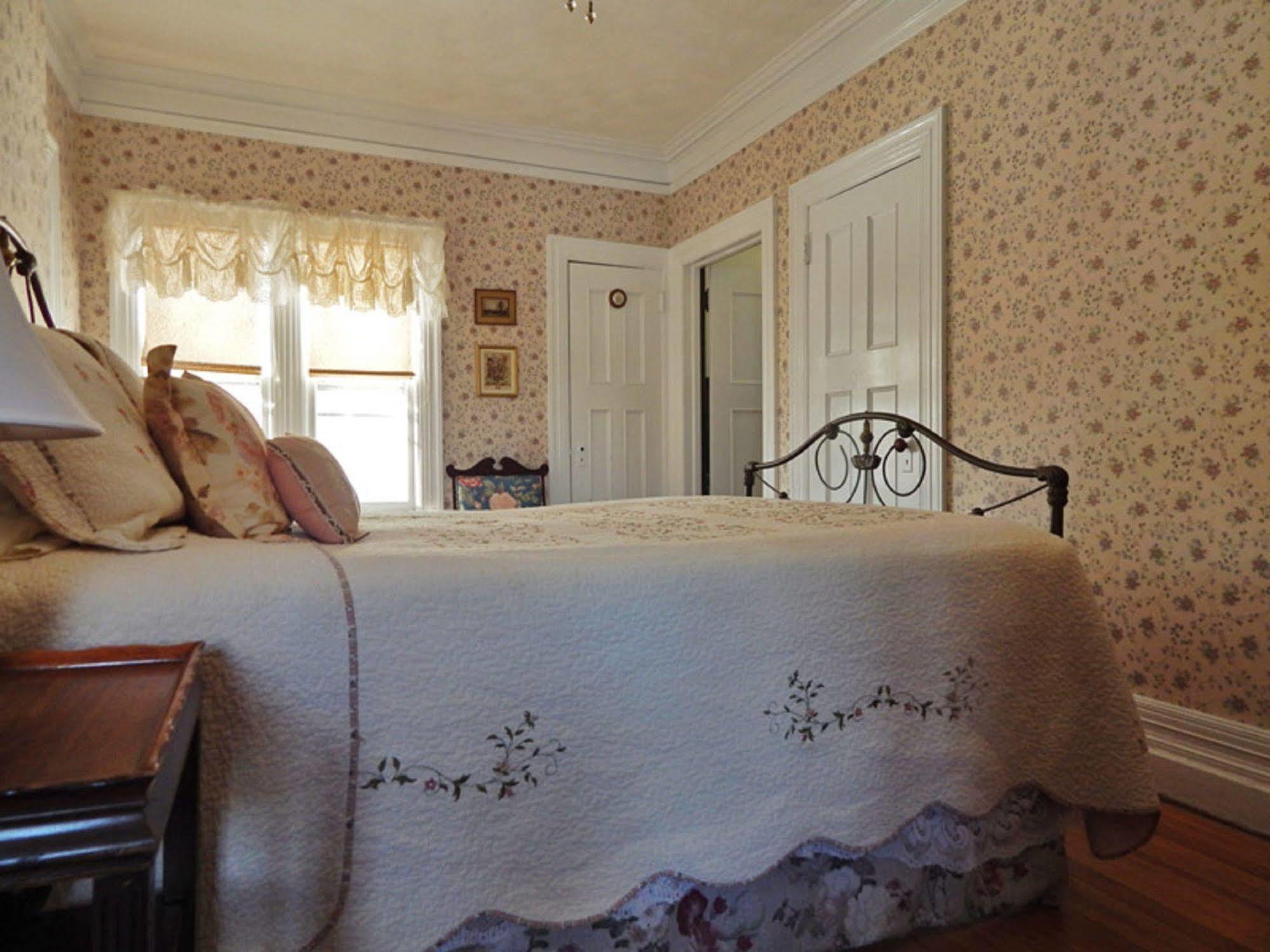Manor House Bed & Breakfast Norfolk Ngoại thất bức ảnh